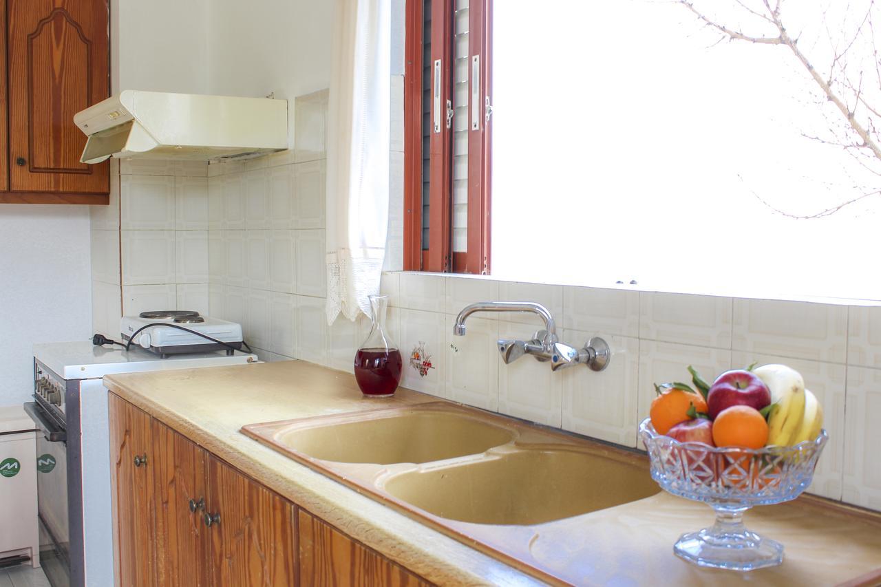 Pelagion II Sea Coral - Beachfront Holiday Home Kypseli Exterior foto
